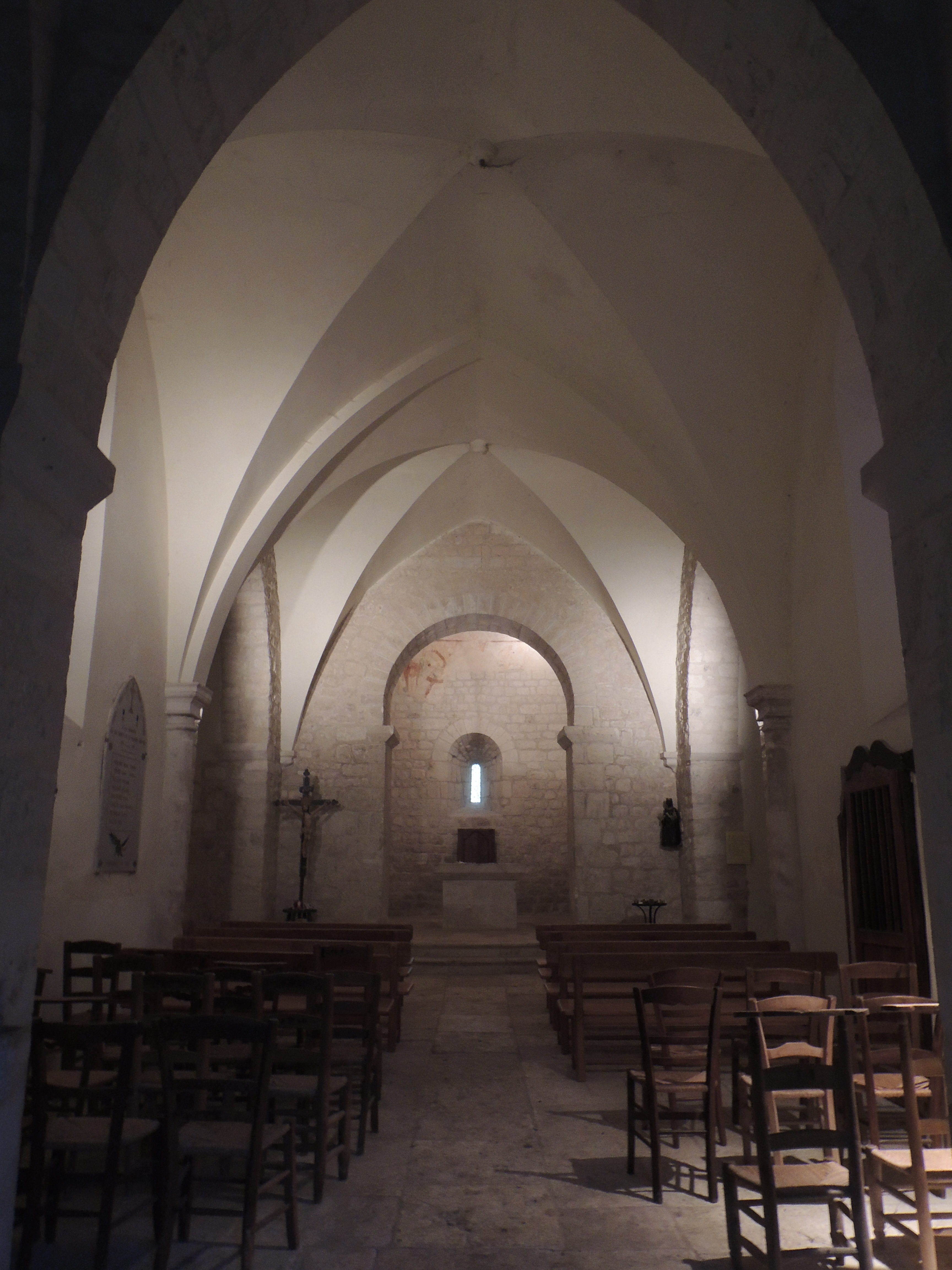 Choeur de lglise de Saint Pierre de Rouilhac